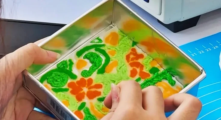 Proses pembuatan Dessert Box Batik Cake dengan oven listrik Polytron